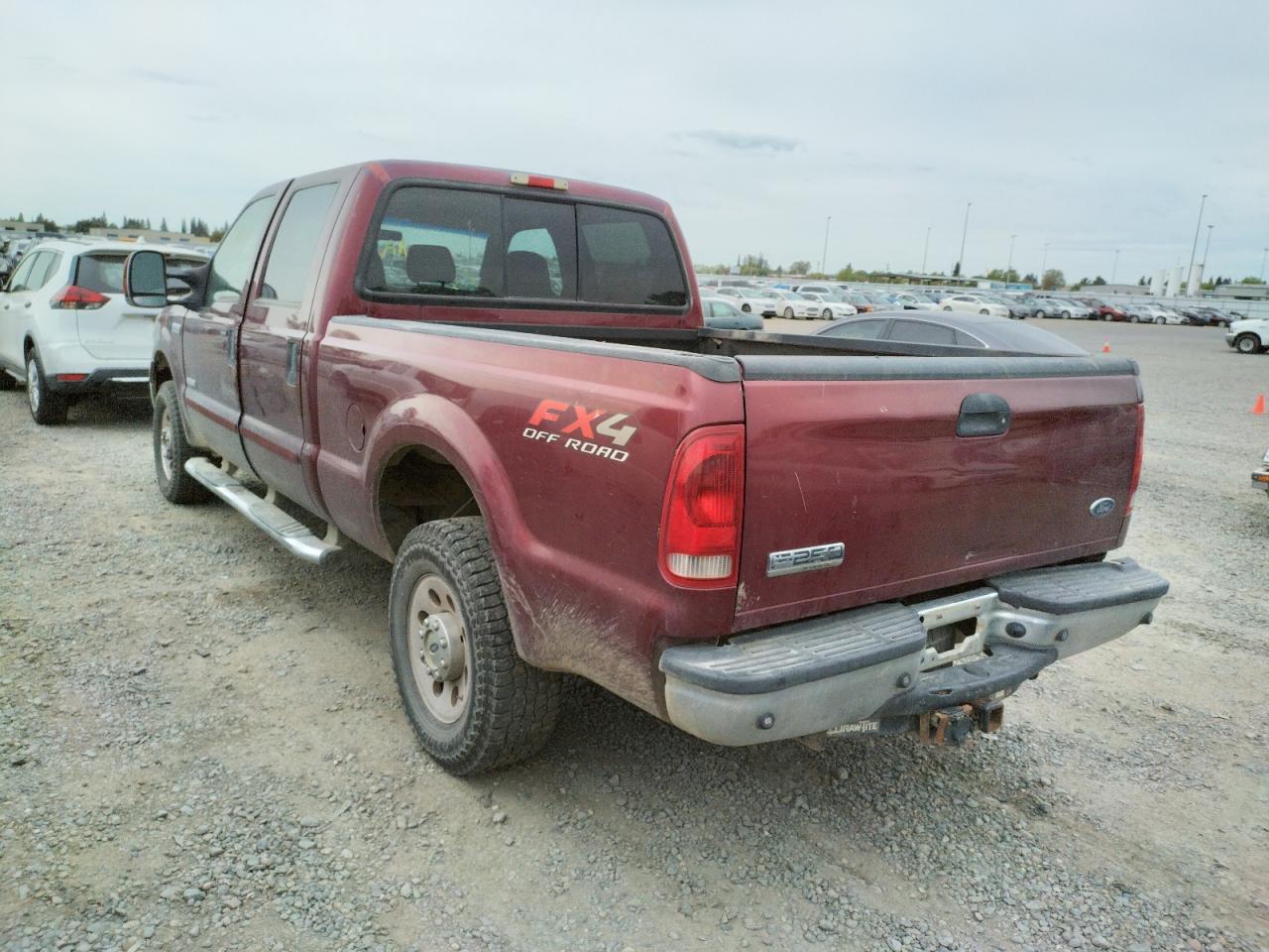 Photo 3 from auction – 2006 FORD F250 SUPER with VIN 1FTSW21P26EA74353