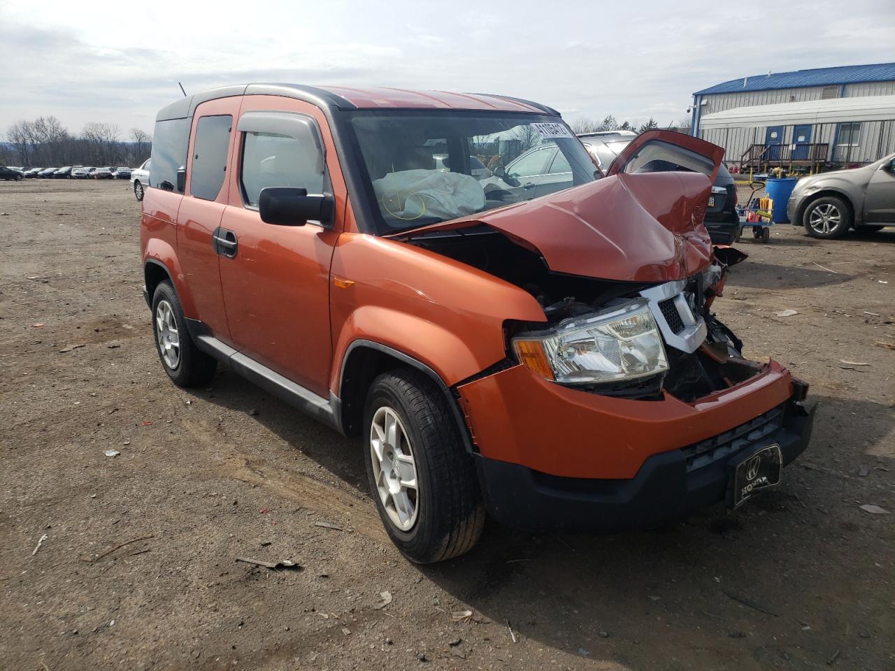 HONDA ELEMENT LX 2010 with VIN 5J6YH2H31AL006308 - Photo from auction