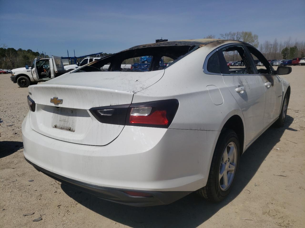 Photo 4 from auction – 2017 CHEVROLET MALIBU LS with VIN 1G1ZB5ST5HF128967