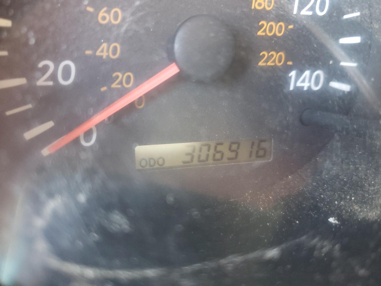 Foto 8 de la subasta – 2004 TOYOTA HIGHLANDER con VIN JTEHD21A840029158