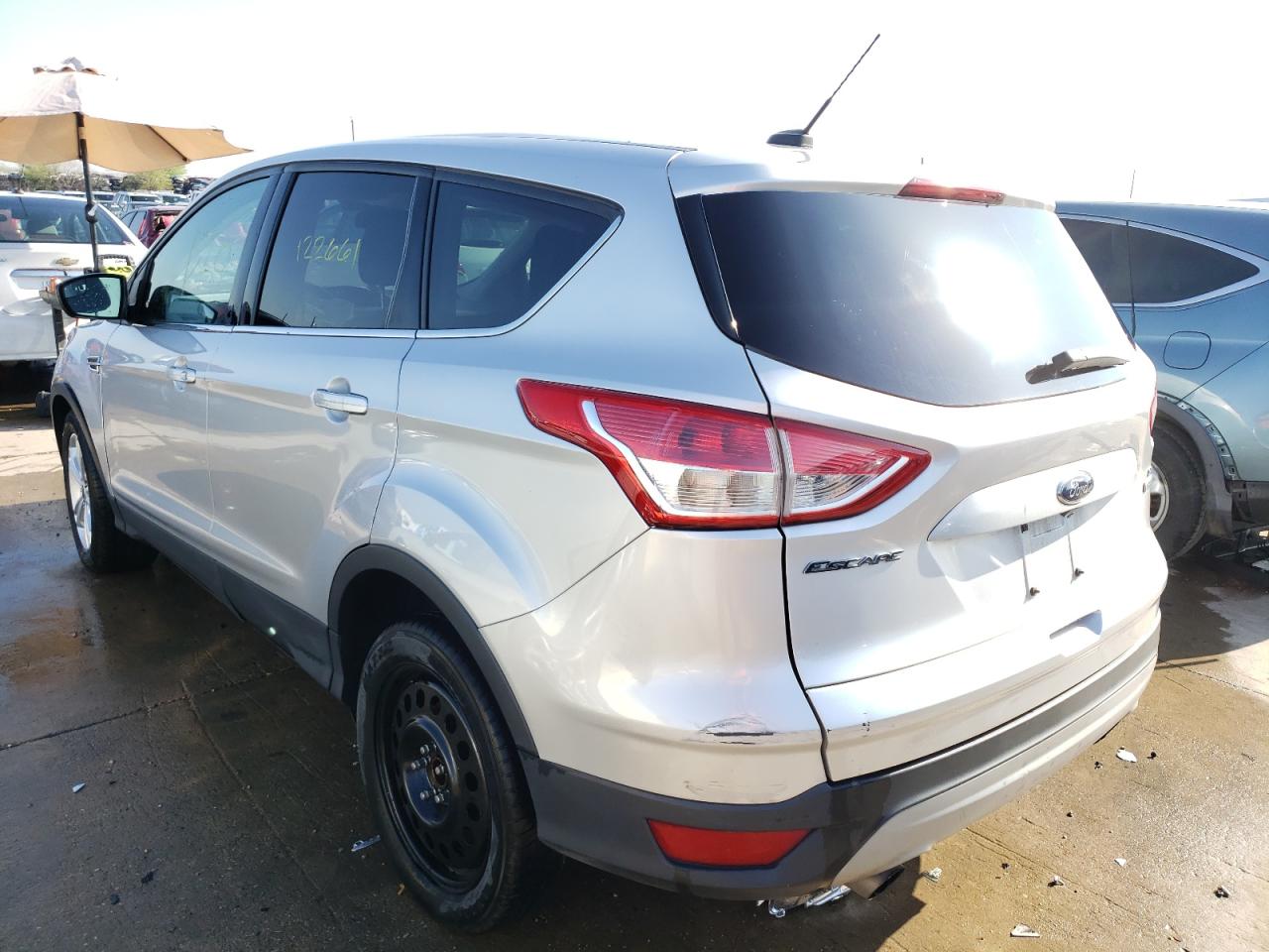 صورة رقم 3 من المزاد - 2016 FORD ESCAPE SE مع VIN 1FMCU0G92GUA32033