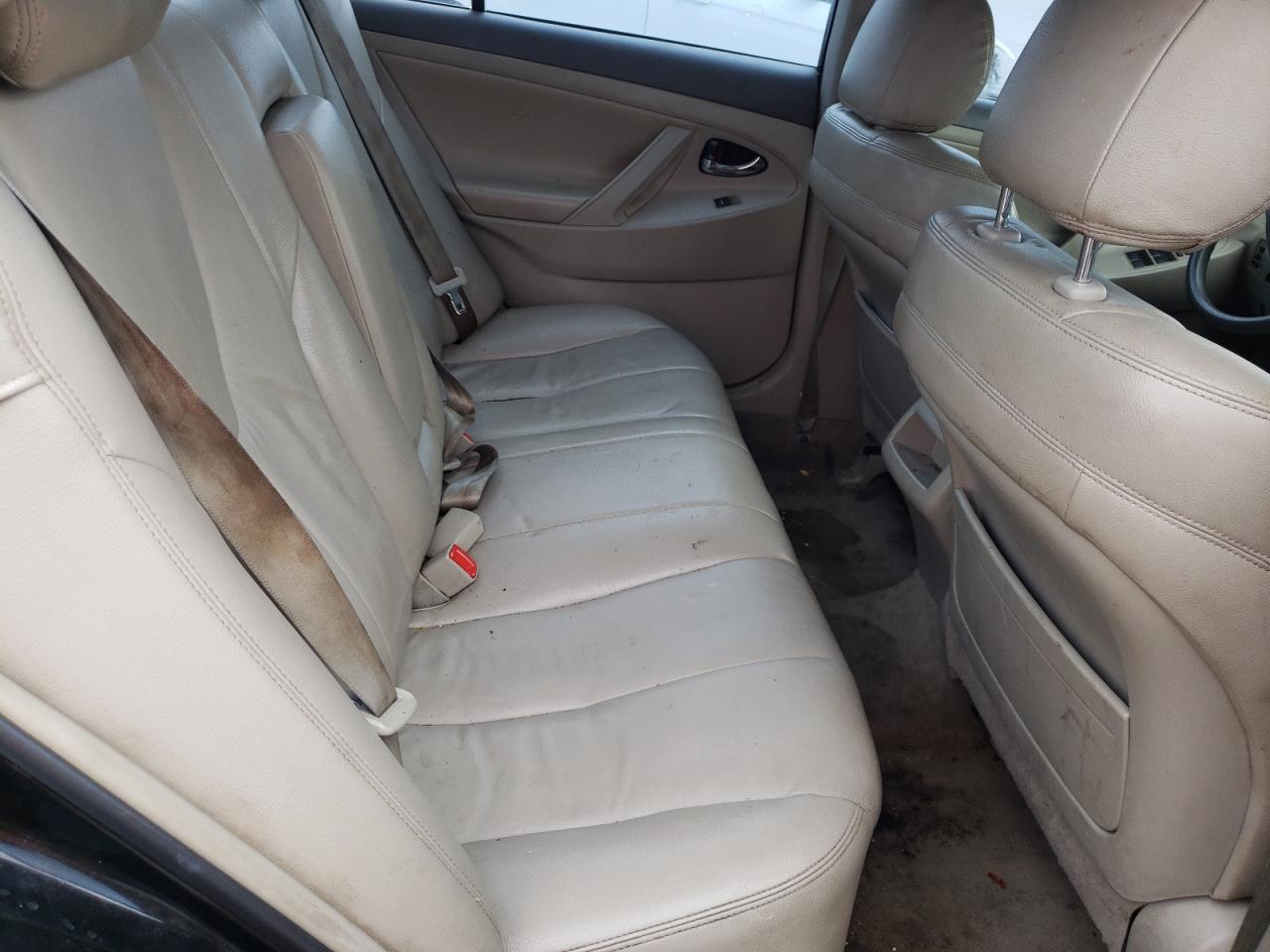 Photo 6 from auction – 2010 TOYOTA CAMRY BASE with VIN 4T4BF3EK1AR060058