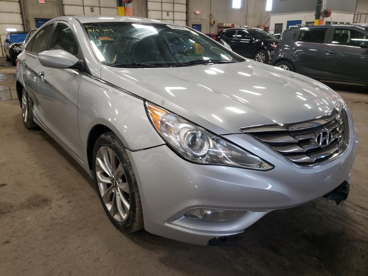 HYUNDAI SONATA SE 2011 with VIN 5NPEC4AB9BH209036 - Photo from auction
