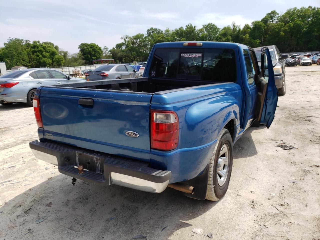 Photo 4 from auction – 2001 FORD RANGER SUP with VIN 1FTYR14U61TA50008