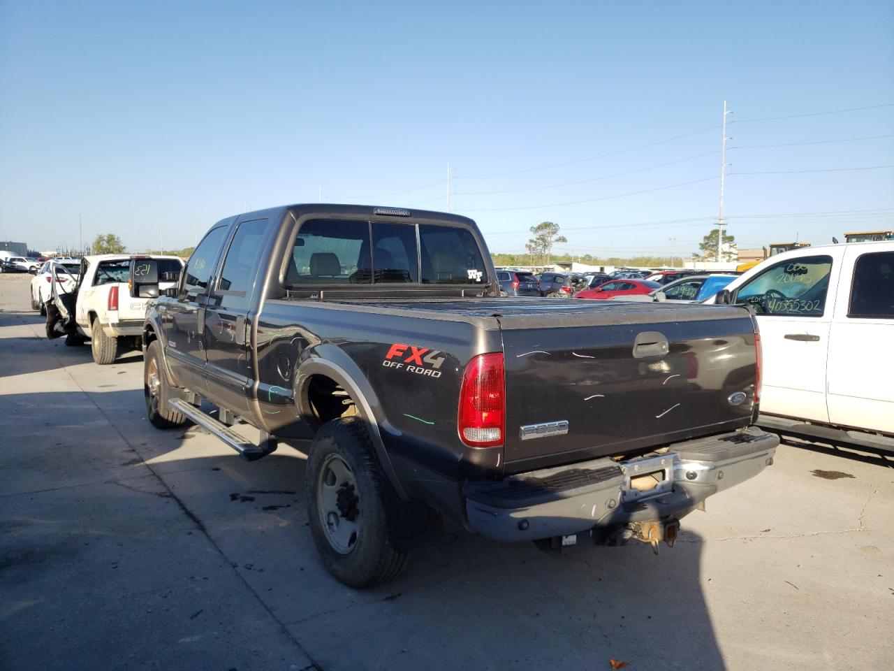 Photo 3 from auction – 2006 FORD F250 SUPER with VIN 1FTSW21P46EA96886