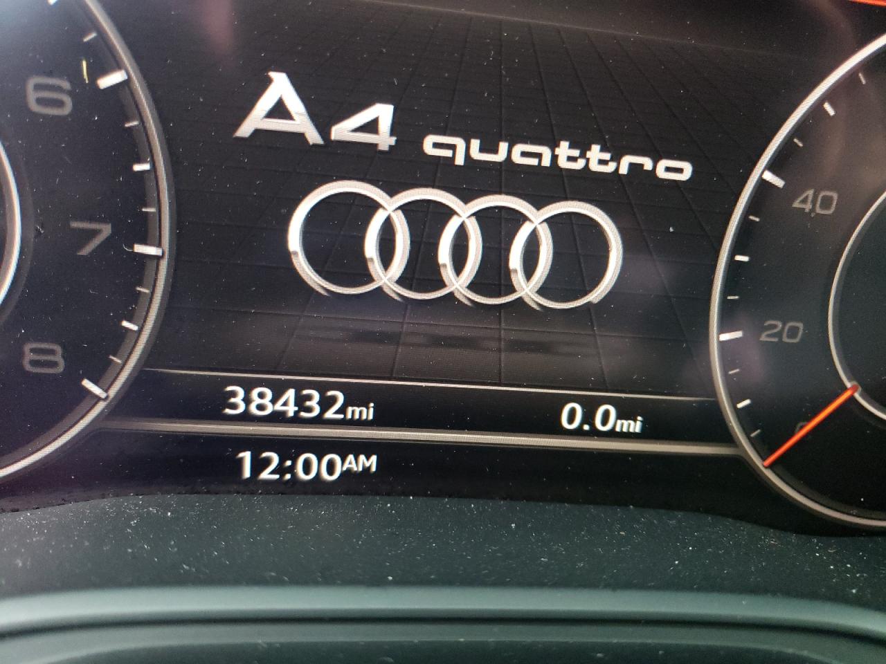 Photo 8 from auction – 2018 AUDI A4 PREMIUM with VIN WAUENAF44JA010045