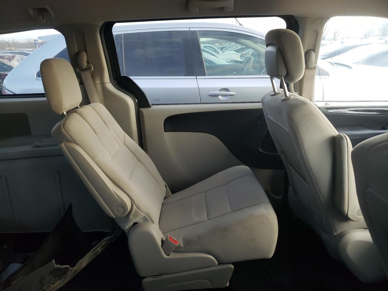 Photo 6 from auction – 2012 DODGE GRAND CARA with VIN 2C4RDGCG8CR209834