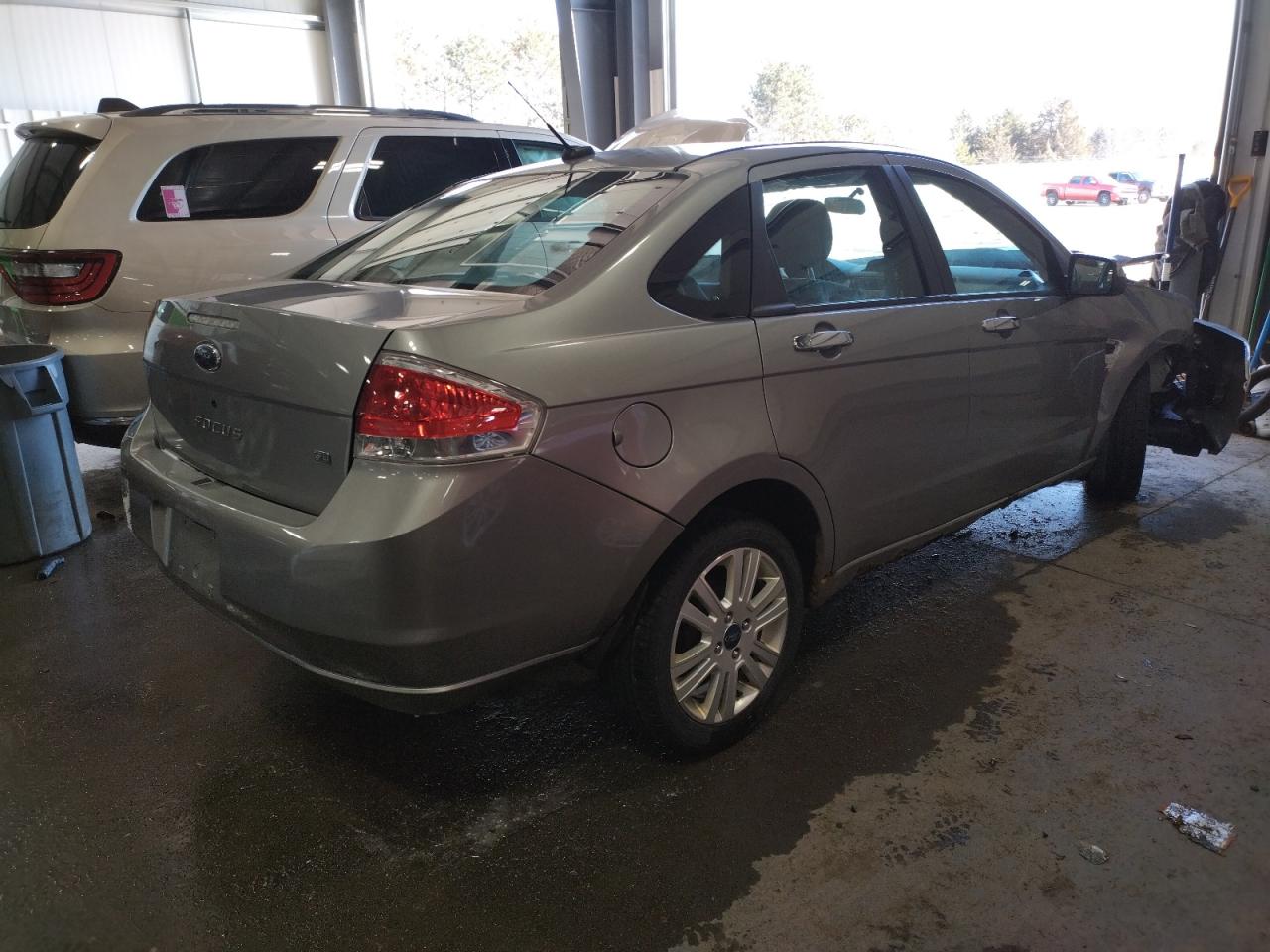 Photo 4 from auction – 2008 FORD FOCUS SE with VIN 1FAHP35N48W265281