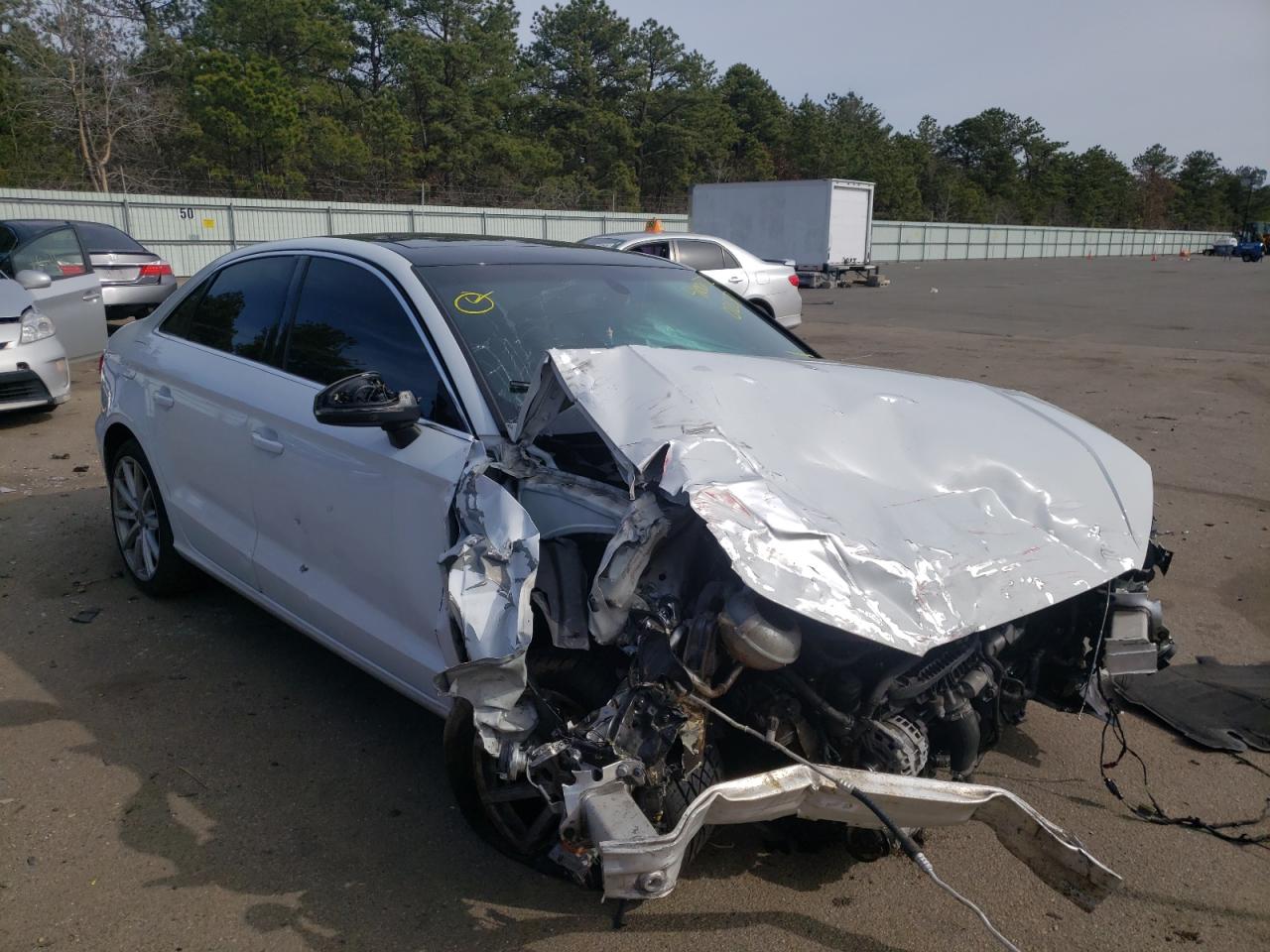 AUDI A3 PREMIUM 2015 with VIN WAUEFGFF9F1026377 - Photo from auction