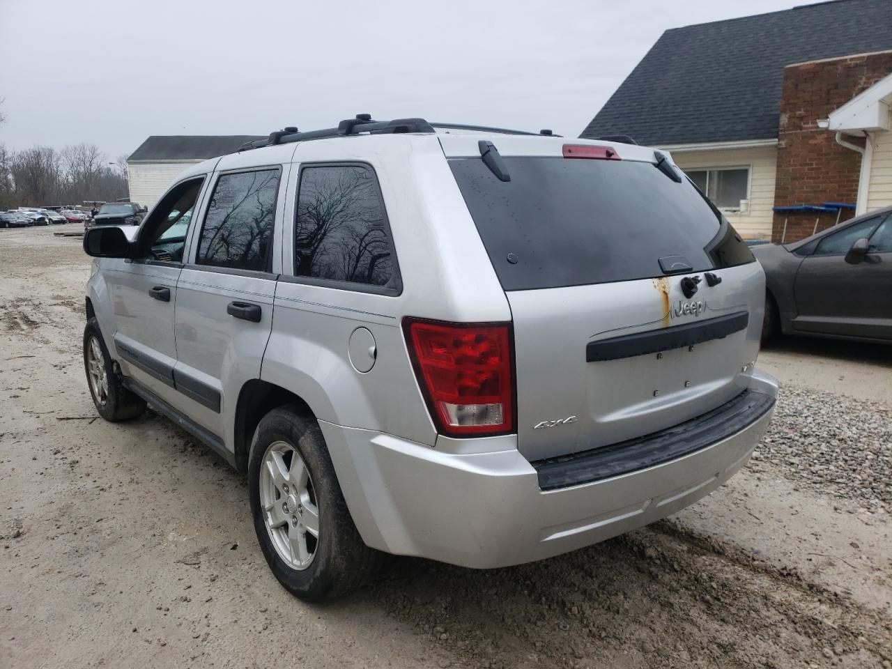 Photo 3 from auction – 2005 JEEP GRAND CHER with VIN 1J4GR48K85C539046