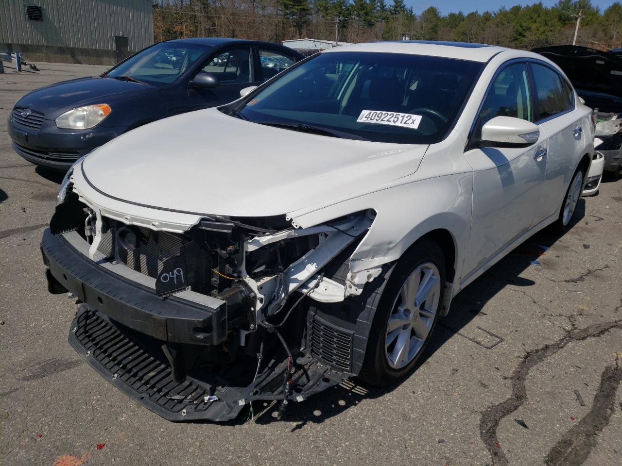 Photo 2 from auction – 2014 NISSAN ALTIMA 2.5 with VIN 1N4AL3AP1EC123536