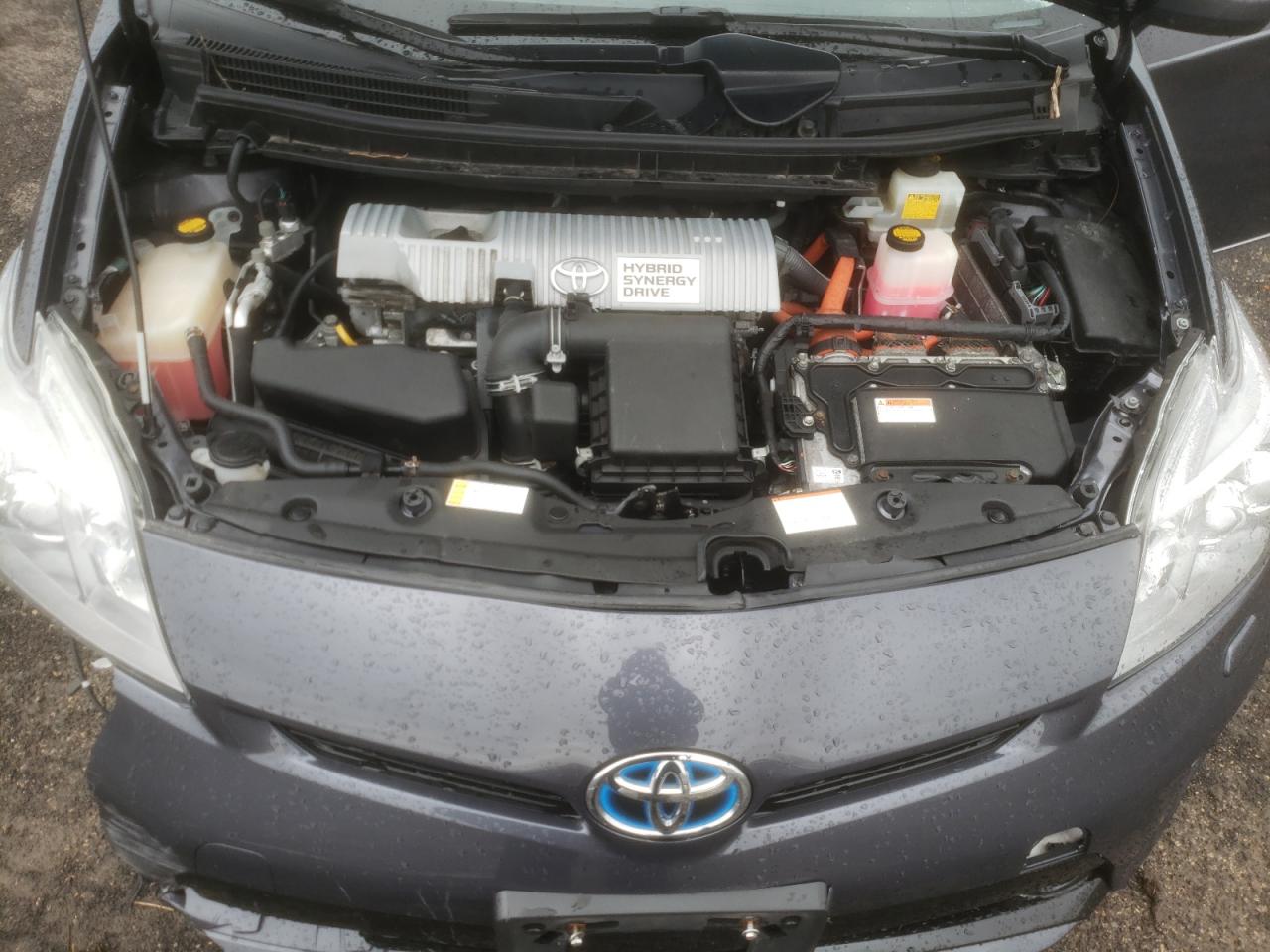 Photo 7 from auction – 2013 TOYOTA PRIUS with VIN JTDKN3DU8D1629904