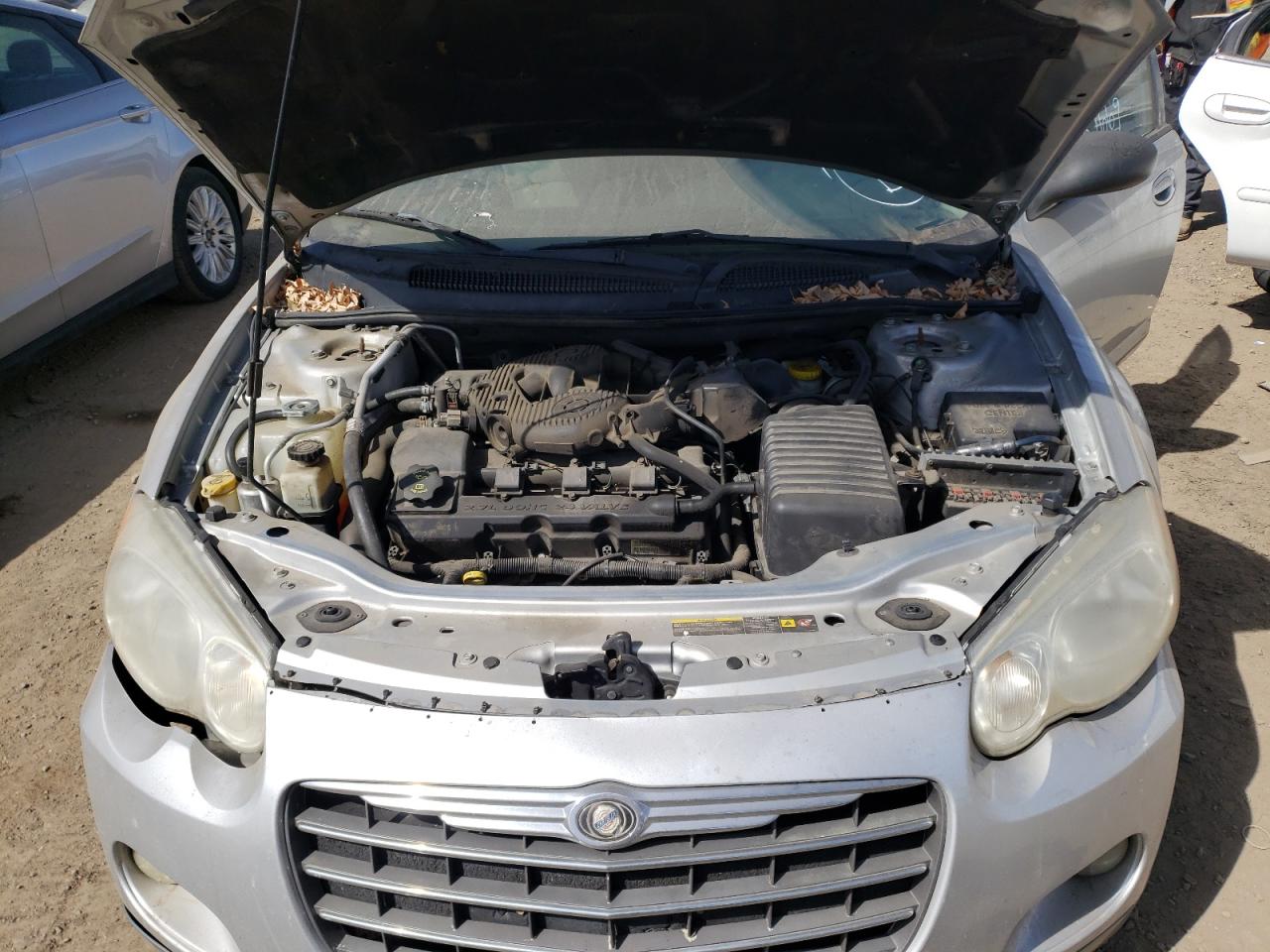 Photo 7 from auction – 2005 CHRYSLER SEBRING SP with VIN 1C3EL36R45N645849