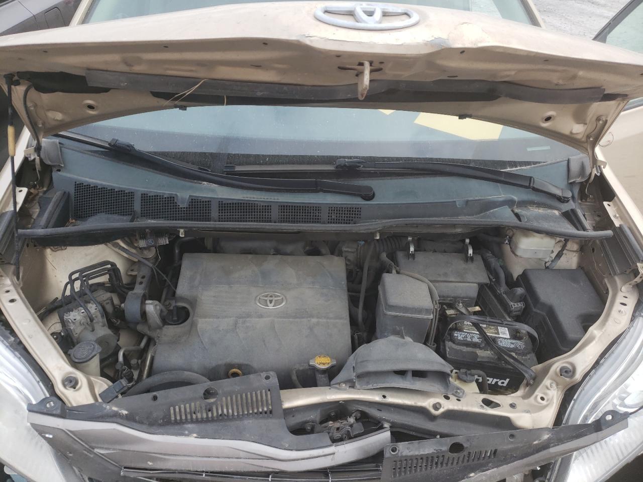 Photo 7 from auction – 2011 TOYOTA SIENNA XLE with VIN 5TDDK3DC0BS019827