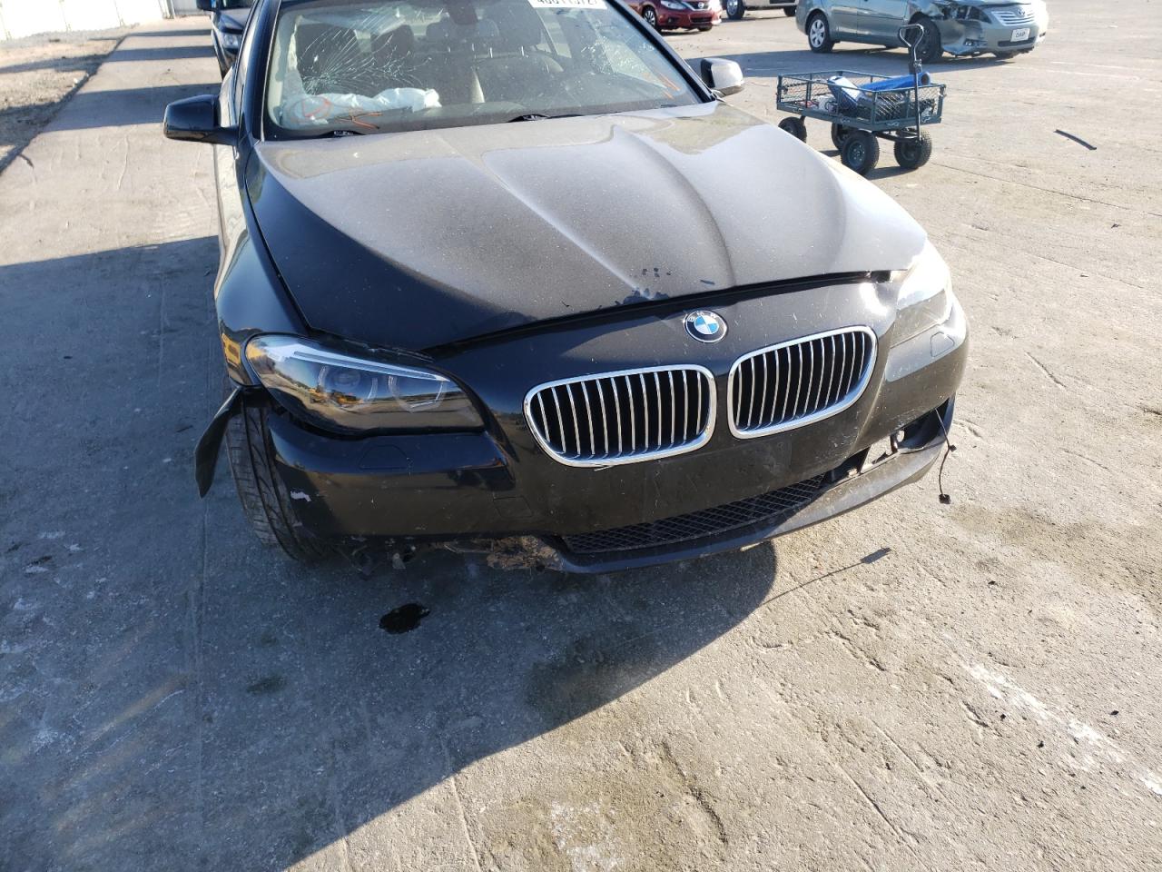 Photo 9 from auction – 2013 BMW 528 XI with VIN WBAXH5C55DDW15912