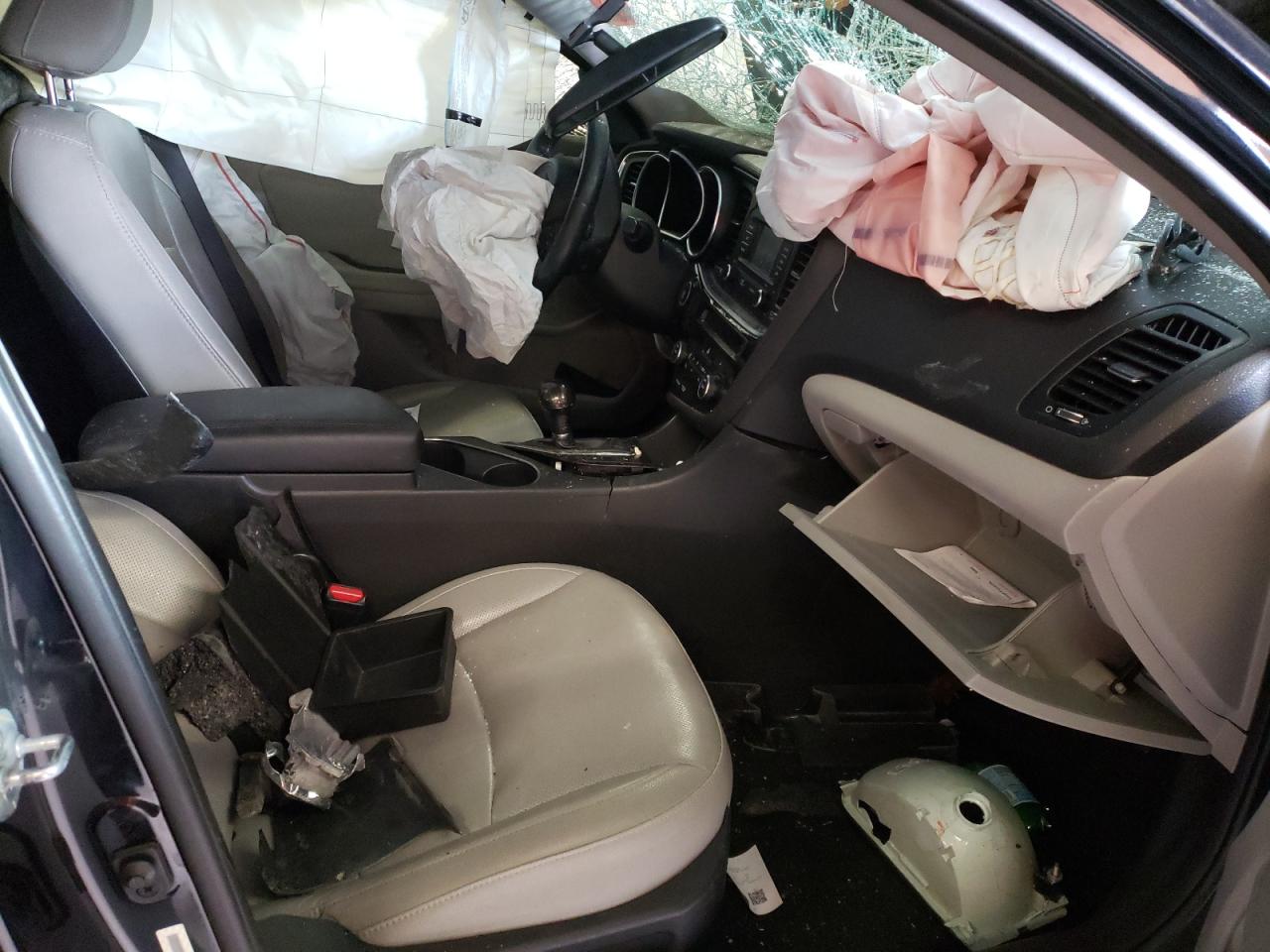 Photo 5 from auction – 2015 KIA OPTIMA EX with VIN 5XXGN4A7XFG359012