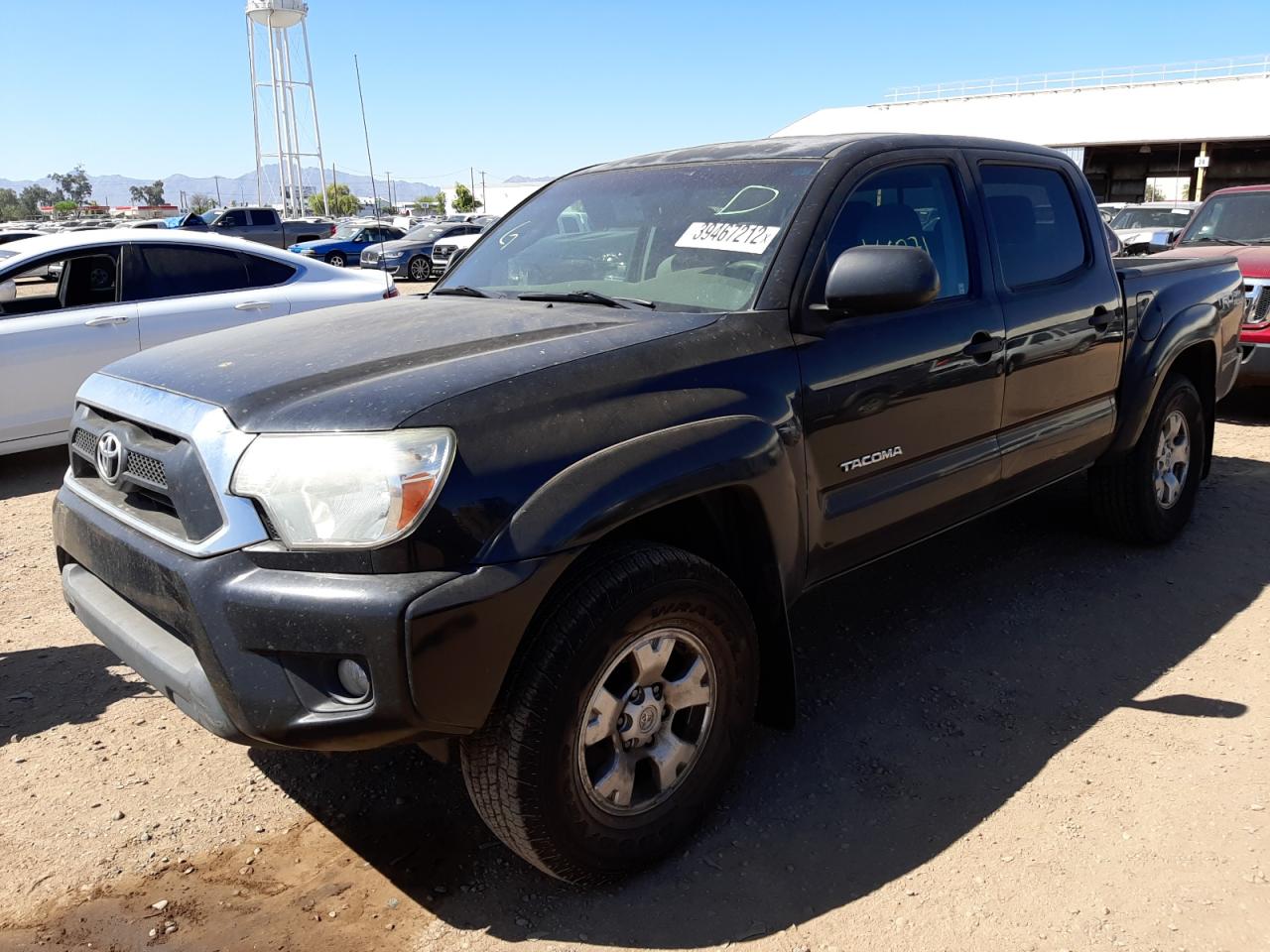 Photo 2 from auction – 2014 TOYOTA TACOMA DOU with VIN 3TMLU4EN3EM160455