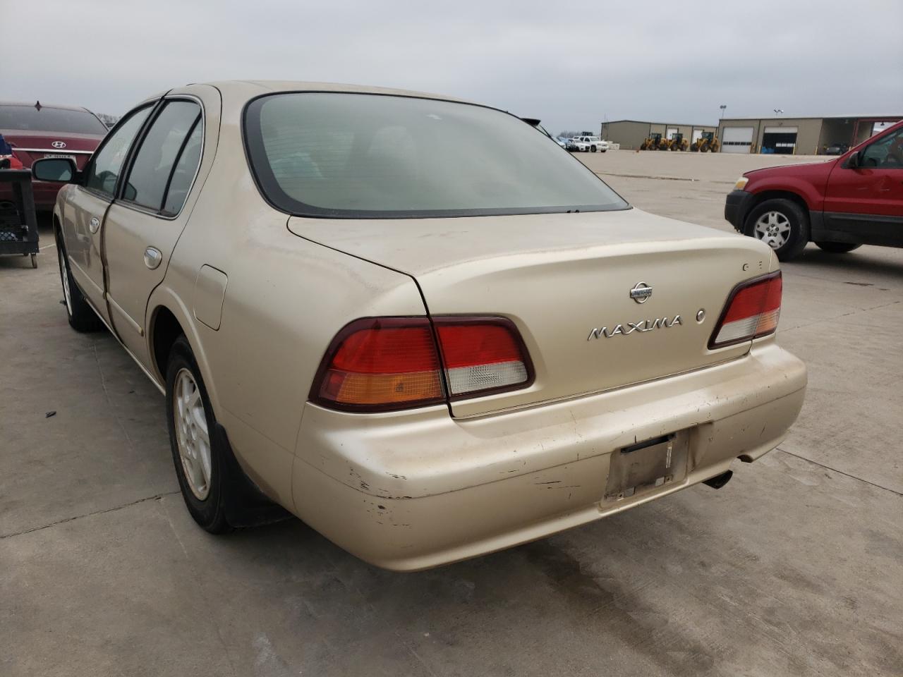 Photo 3 from auction – 1998 NISSAN MAXIMA GLE with VIN JN1CA21D6WT519524