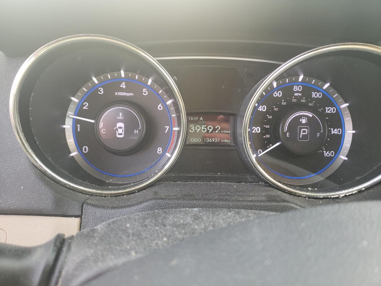Photo 8 from auction – 2012 HYUNDAI SONATA GLS with VIN 5NPEB4AC1CH431910