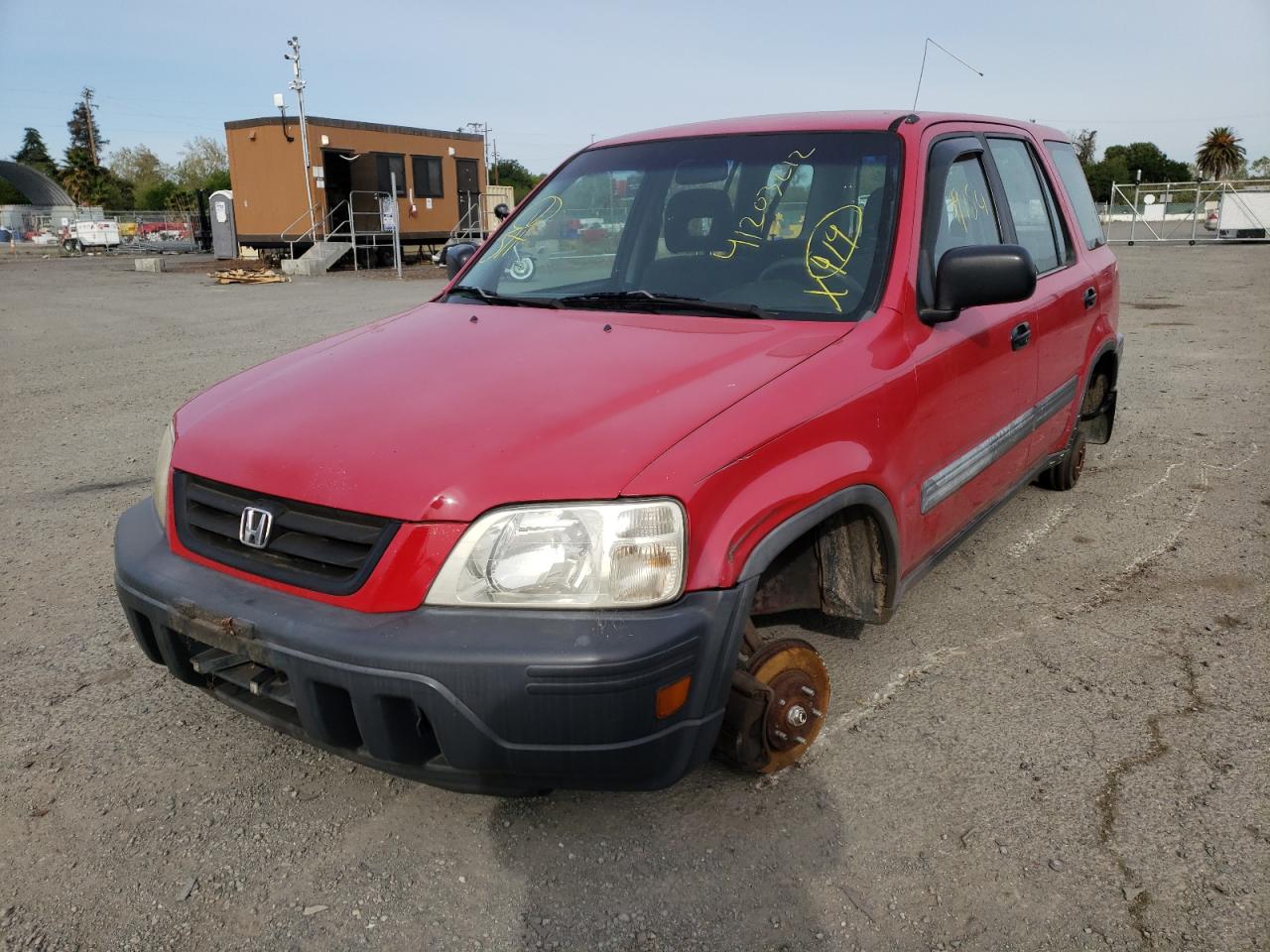 Photo 2 from auction – 2000 HONDA CR-V LX with VIN JHLRD2841YC007809