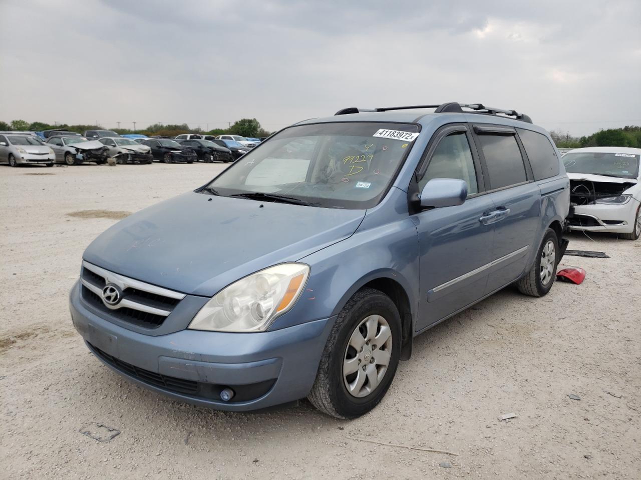 Photo 2 from auction – 2008 HYUNDAI ENTOURAGE with VIN KNDMC233286051423