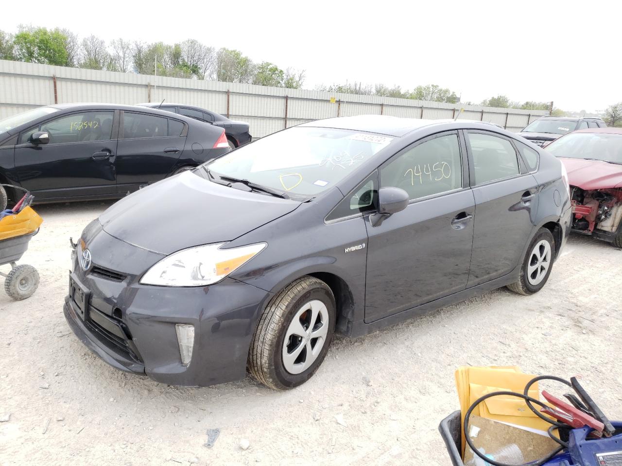 Photo 2 from auction – 2015 TOYOTA PRIUS with VIN JTDKN3DUXF1904725