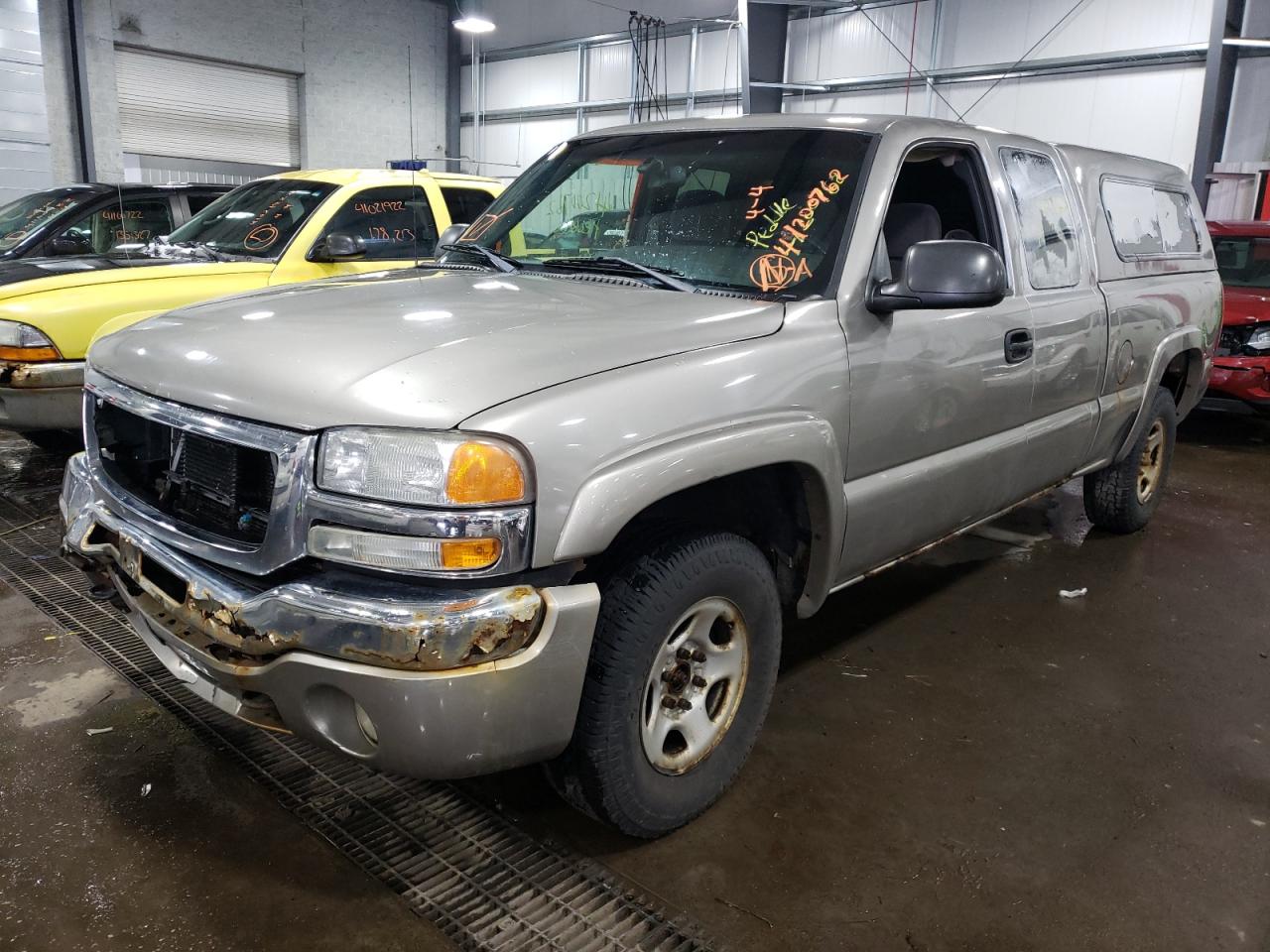 Photo 2 from auction – 2003 GMC NEW SIERRA with VIN 1GTEK19TX3E236598