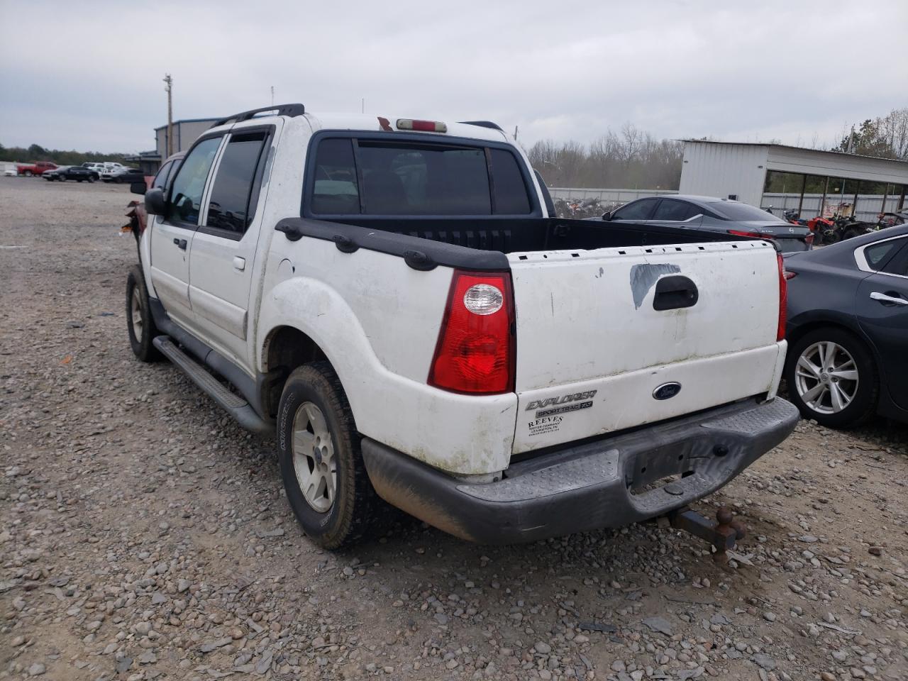 Photo 3 from auction – 2005 FORD EXPLORER S with VIN 1FMZU67K95UB51517