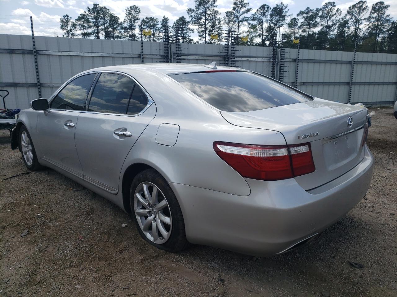 Photo 3 from auction – 2008 LEXUS LS 460 with VIN JTHBL46F385082807