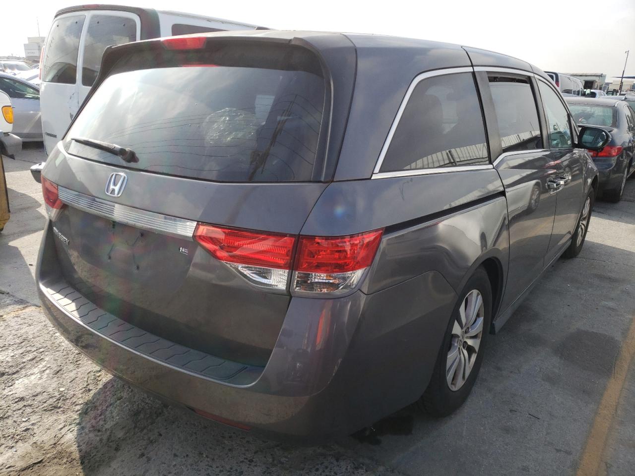 Photo 4 from auction – 2015 HONDA ODYSSEY EX with VIN 5FNRL5H69FB010248