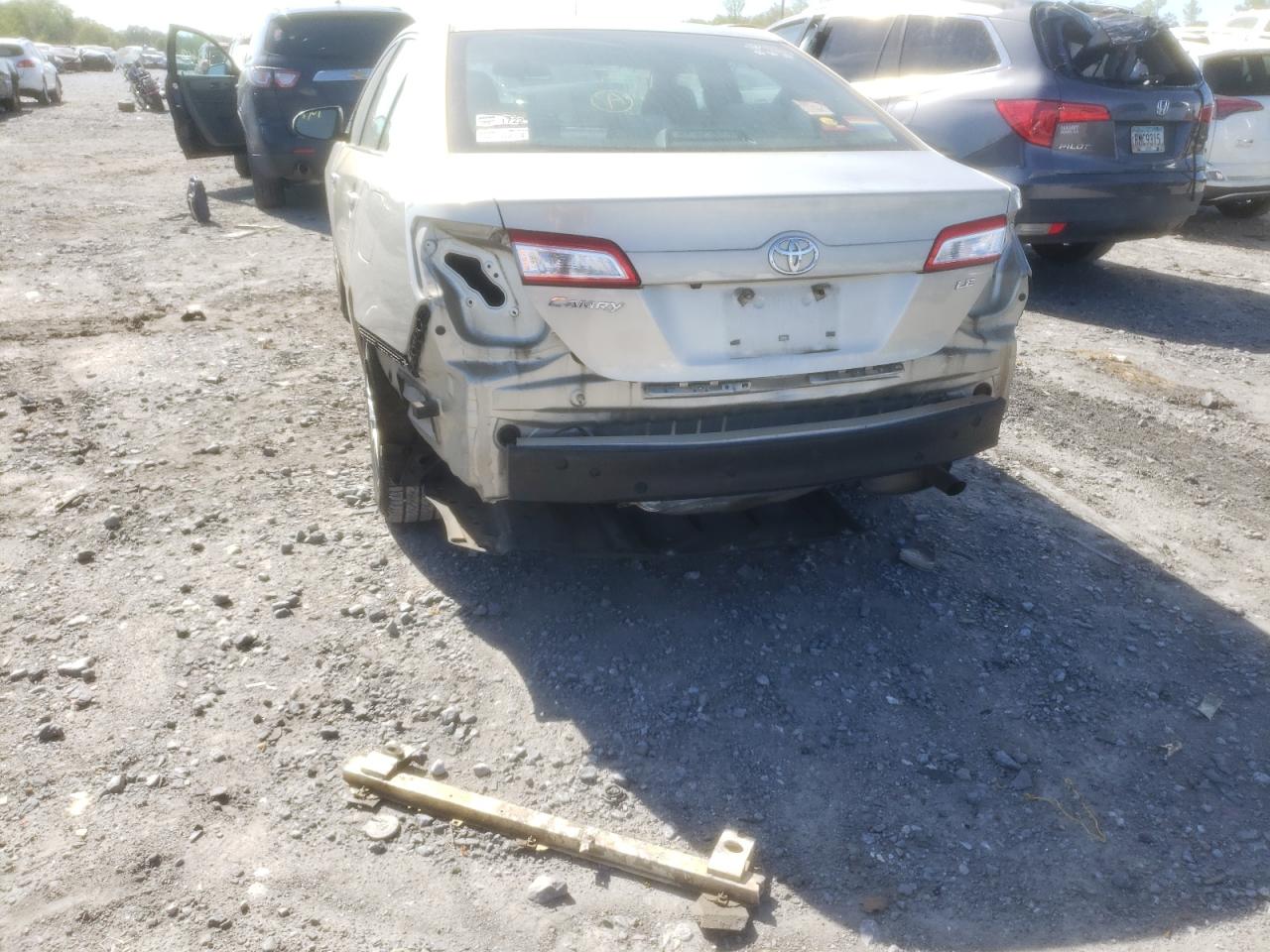 Photo 9 from auction – 2014 TOYOTA CAMRY L with VIN 4T1BF1FK1EU388762