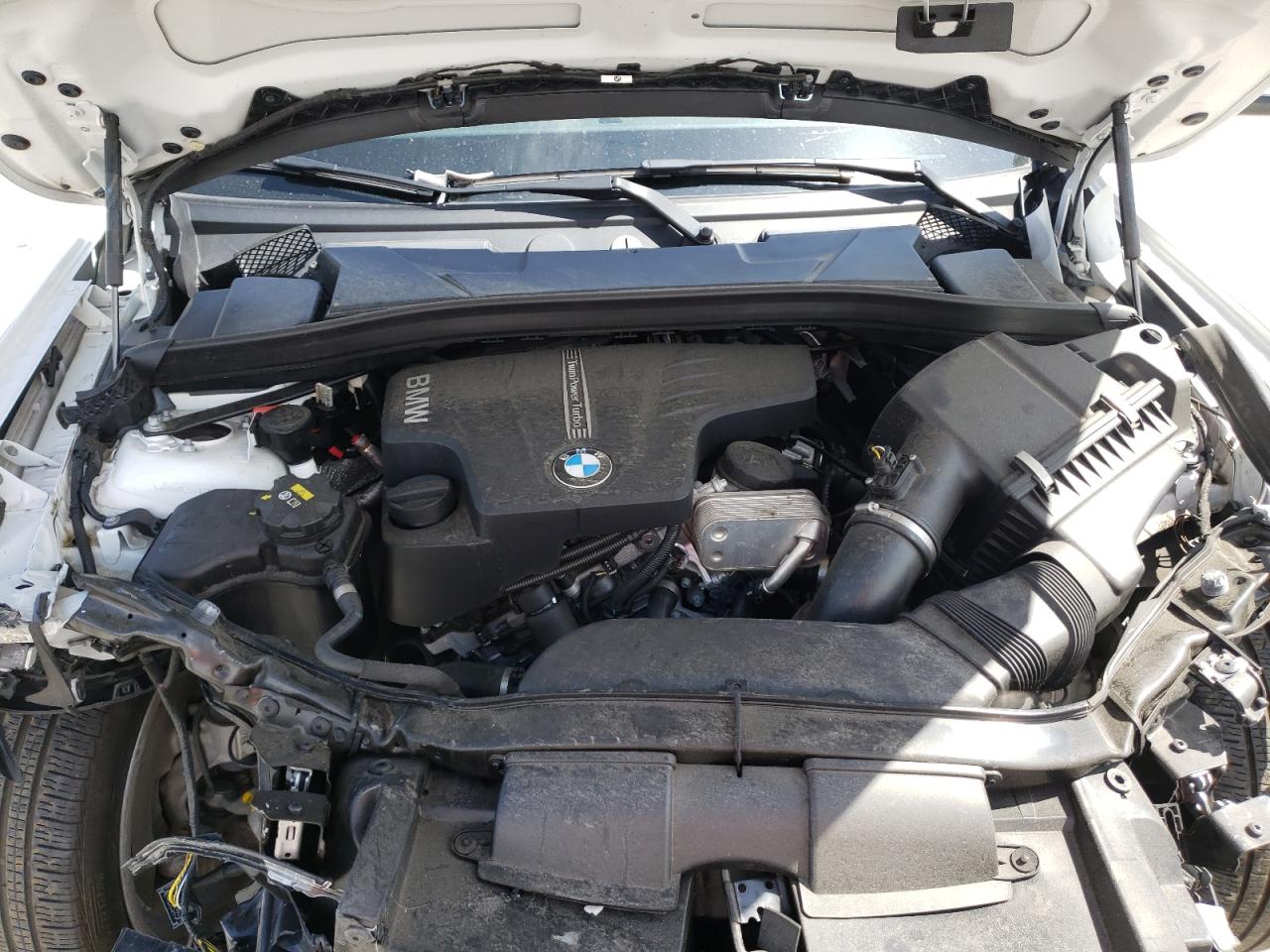 Photo 7 from auction – 2015 BMW X1 SDRIVE2 with VIN WBAVM1C57FV319086