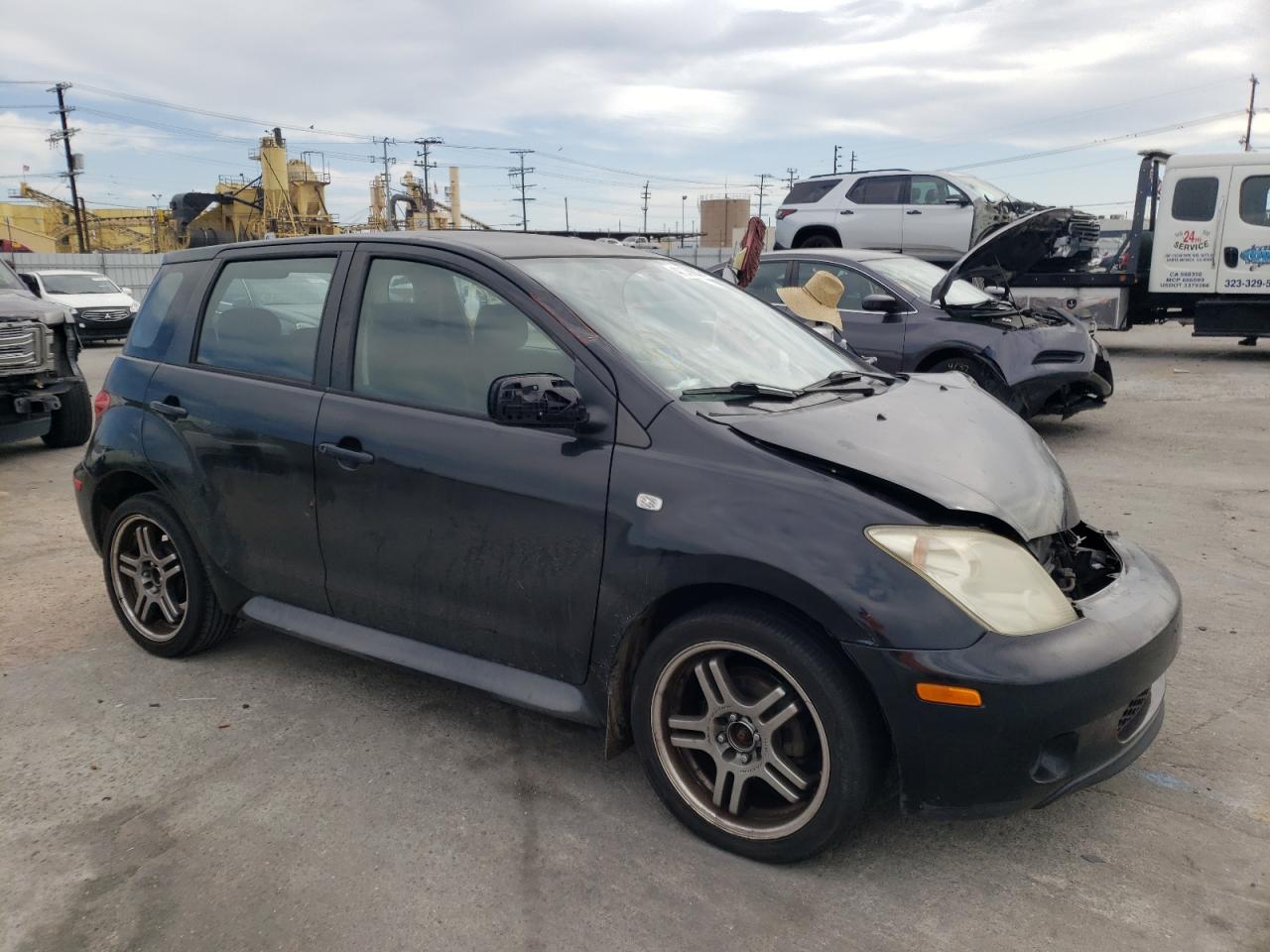 TOYOTA SCION XA 2005 with VIN JTKKT624450109483 - Photo from auction