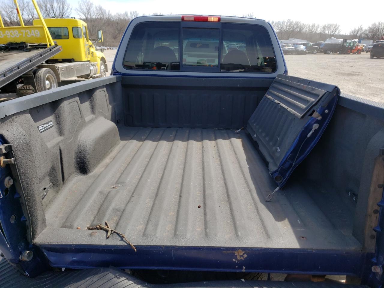 Photo 6 from auction – 1997 FORD F150 with VIN 1FTDX0769VKD09954