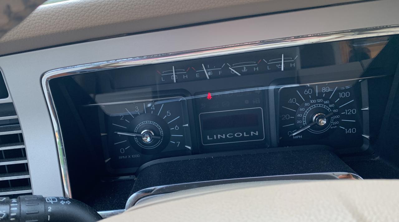 Photo 8 from auction – 2008 LINCOLN NAVIGATOR with VIN 5LMFU27588LJ09028