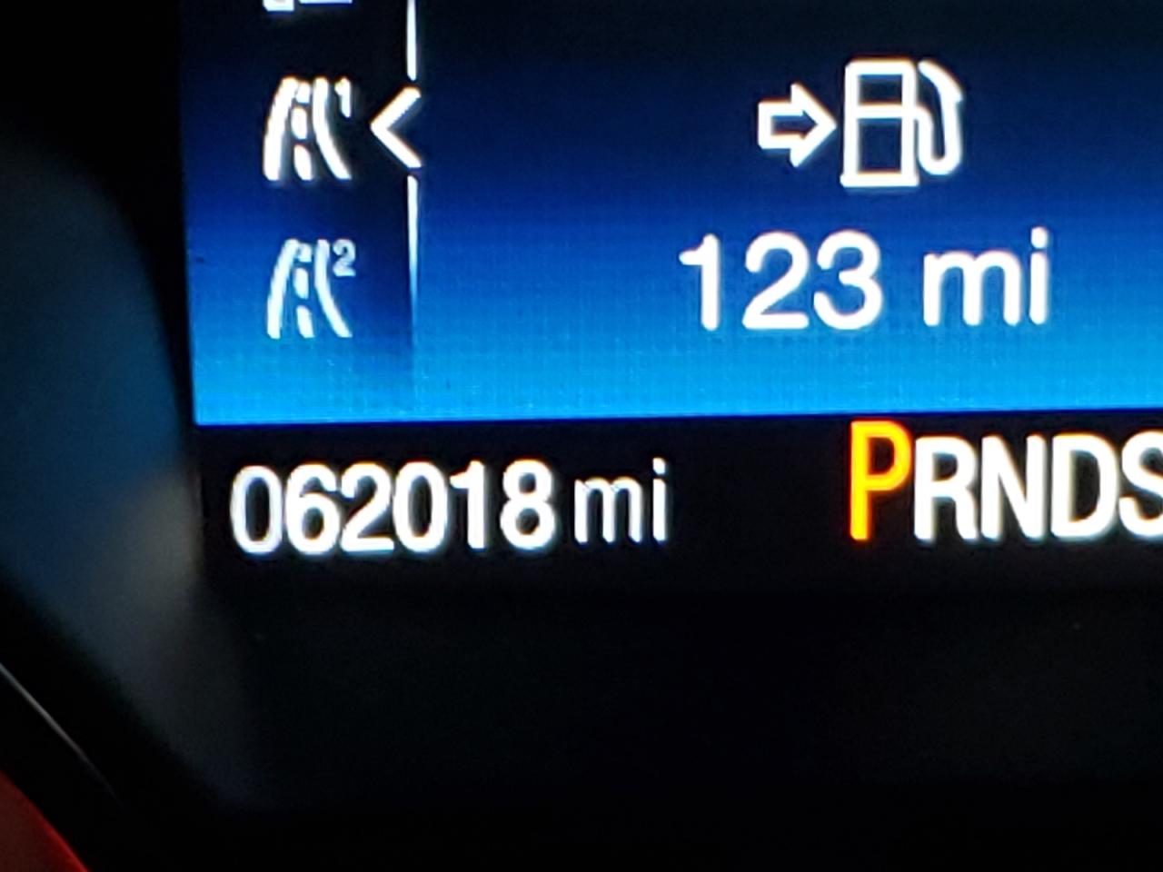 Photo 8 from auction – 2018 FORD ESCAPE SEL with VIN 1FMCU9HD7JUC84164