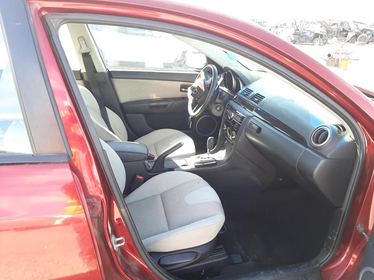 Photo 5 from auction – 2009 MAZDA 3 S with VIN JM1BK343291231496
