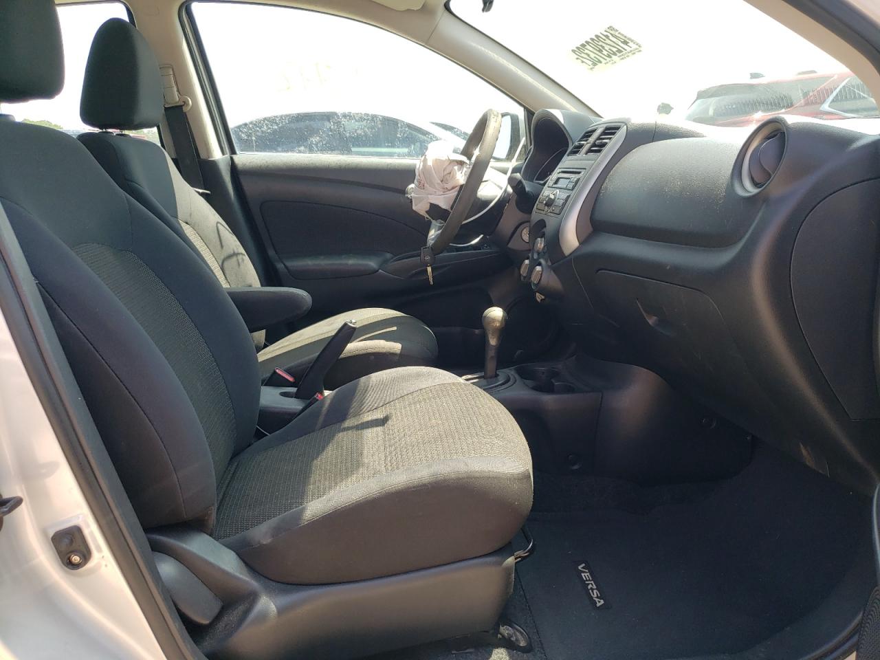 Photo 5 from auction – 2013 NISSAN VERSA S with VIN 3N1CN7AP1DL879118
