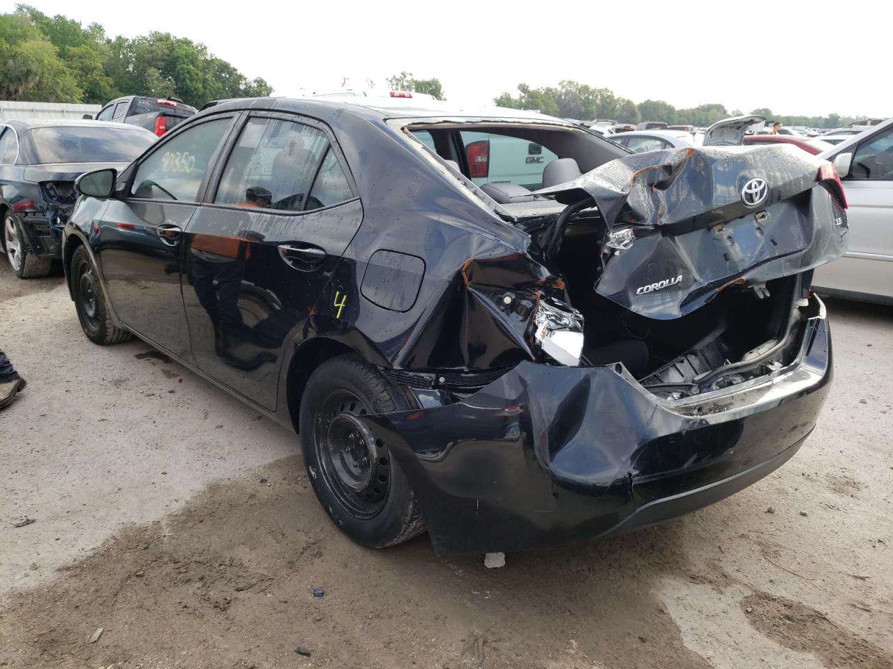 Photo 3 from auction – 2018 TOYOTA COROLLA L with VIN 5YFBURHE9JP827830