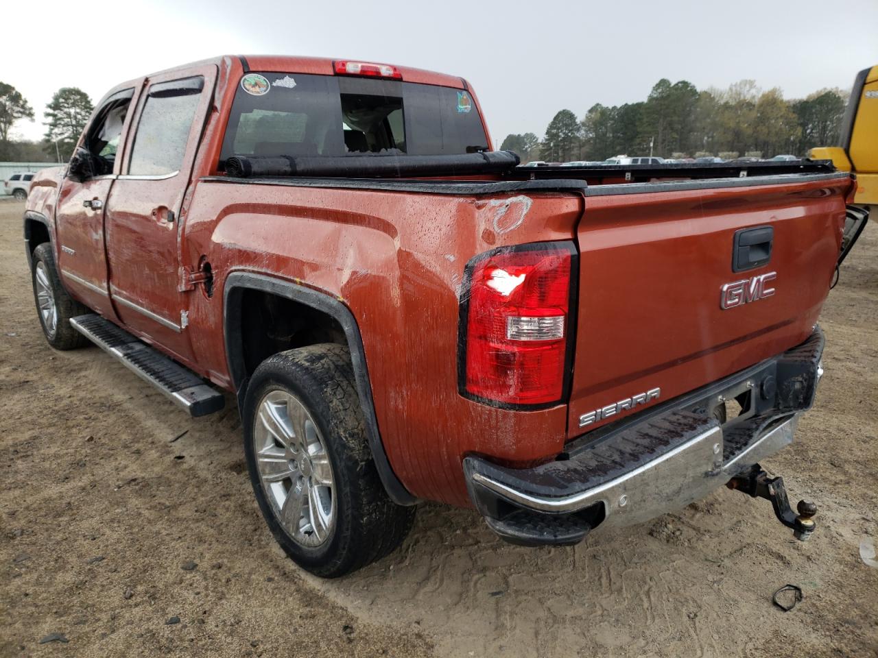 Zdjęcie 3 z aukcji – 2015 GMC SIERRA K15 z VIN 3GTU2VEC4FG206194