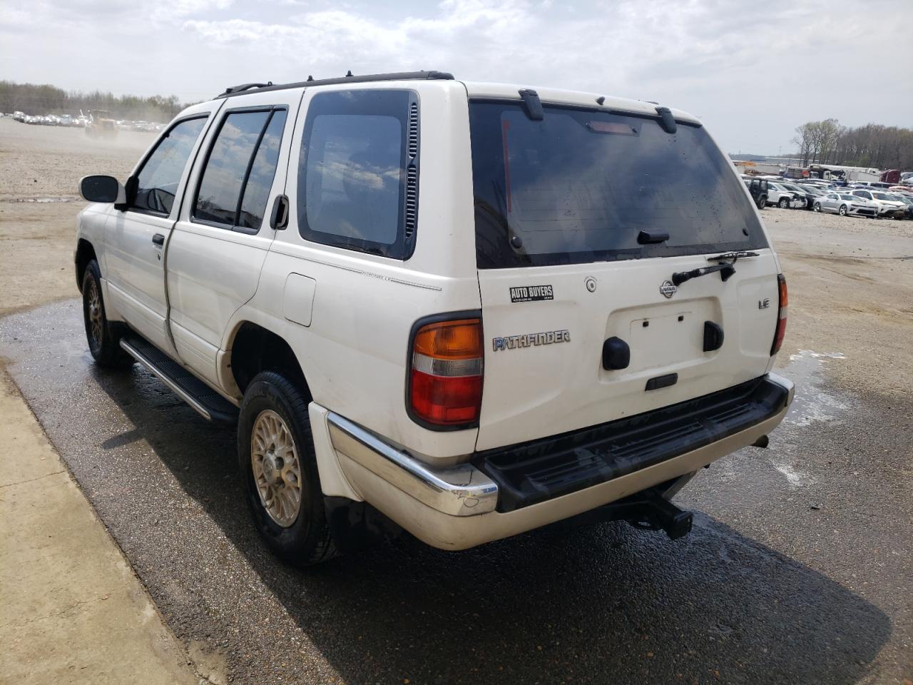 Photo 3 from auction – 1996 NISSAN PATHFINDER with VIN JN8AR05S5TW019234