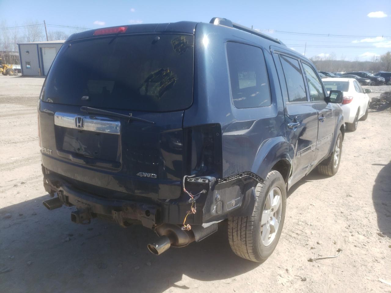 Photo 4 from auction – 2011 HONDA PILOT EXL with VIN 5FNYF4H60BB056252