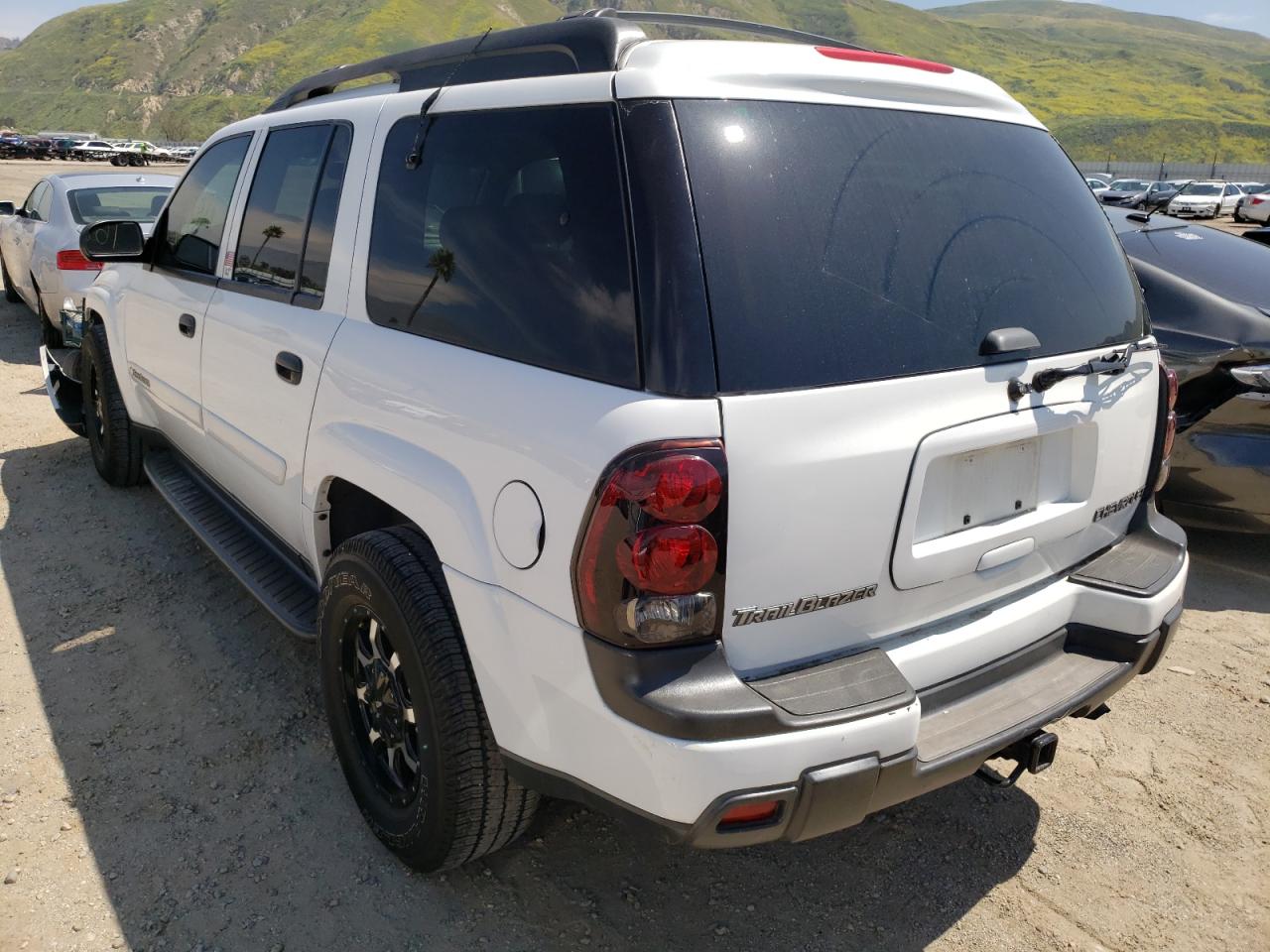 Photo 3 from auction – 2003 CHEVROLET TRAILBLAZE with VIN 1GNES16S136211697