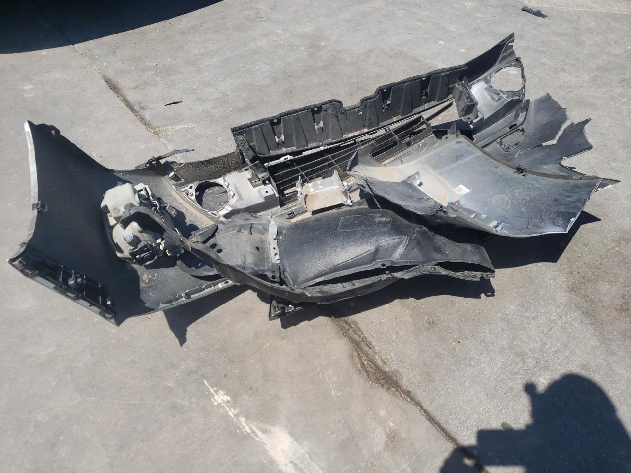 Photo 9 from auction – 2014 TOYOTA PRIUS with VIN JTDKN3DU3E1779033