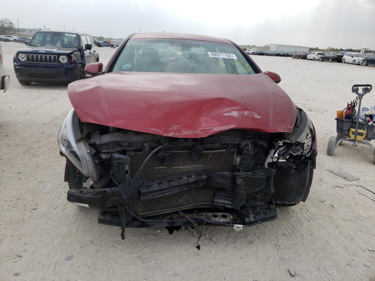 Photo 9 from auction – 2016 HYUNDAI SONATA SE with VIN 5NPE24AF5GH324889