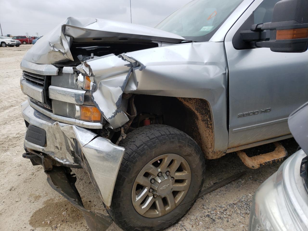 Photo 9 from auction – 2016 CHEVROLET SILVERADO with VIN 1GC1KVEG0GF155141