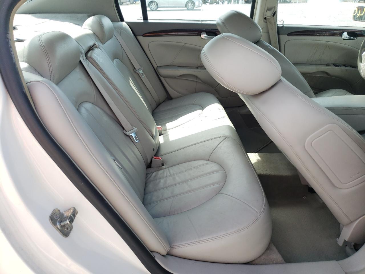 Photo 6 from auction – 2010 BUICK LUCERNE CX with VIN 1G4HC5EM3AU131383