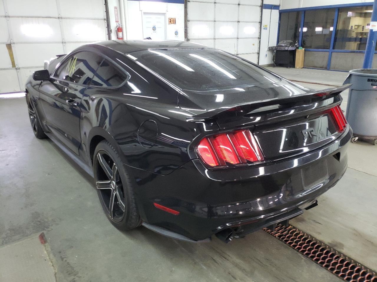 Zdjęcie 3 z aukcji – 2015 FORD MUSTANG z VIN 1FA6P8CF7F5311186