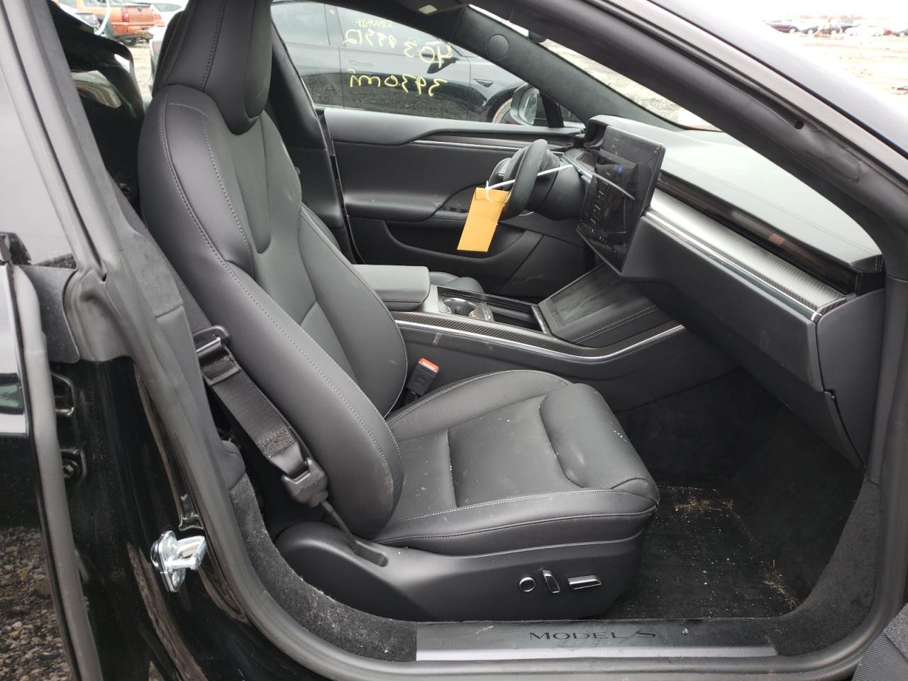 Photo 5 from auction – 2022 TESLA MODEL S with VIN 5YJSA1E69NF462039