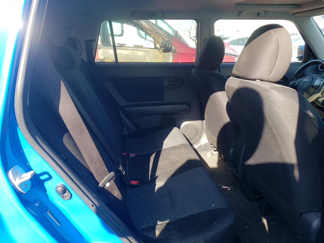 Photo 6 from auction – 2011 TOYOTA SCION XB with VIN JTLZE4FE6B1133818